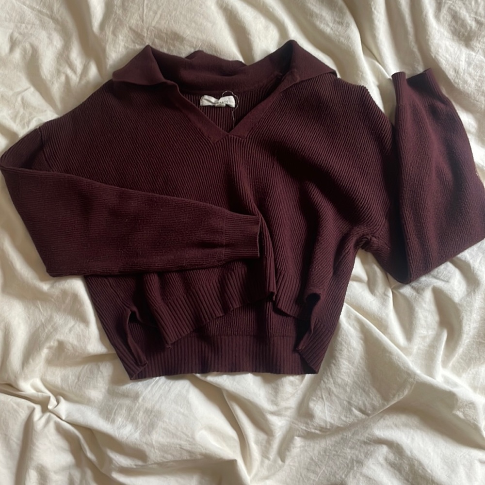 Brown collard sweater